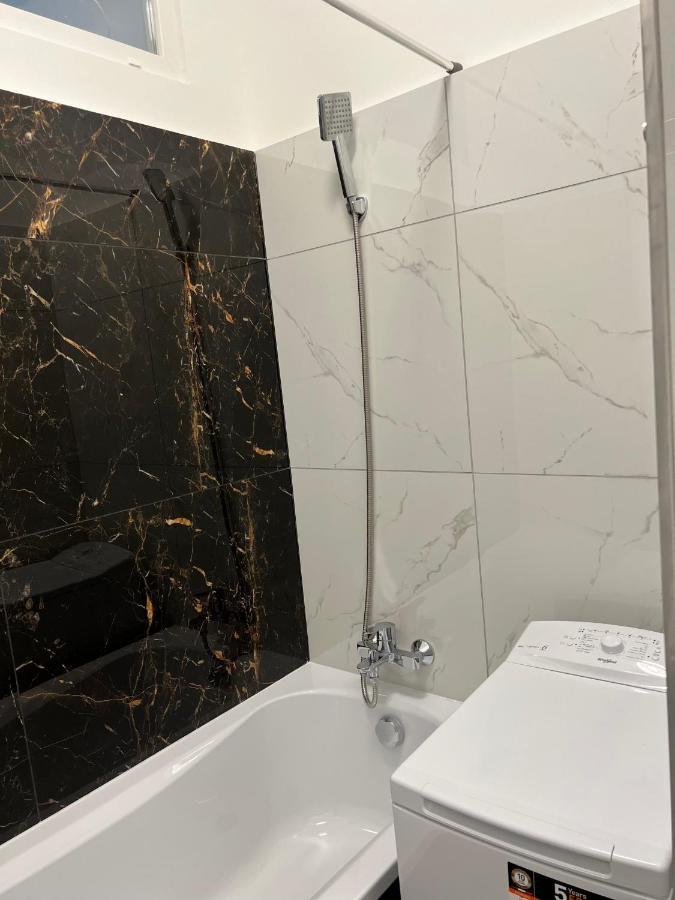 N24 Apartments By Small Home Budapest Ngoại thất bức ảnh